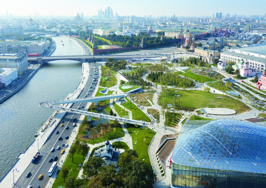 Парк Зарядье в Москве: яркое и инновационное место в столице